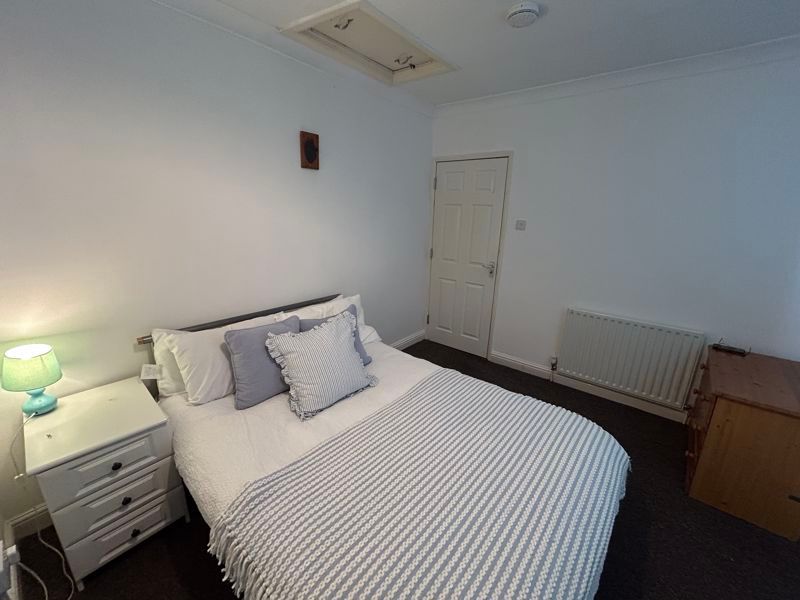 Property photo 1 of 9 Photo 14