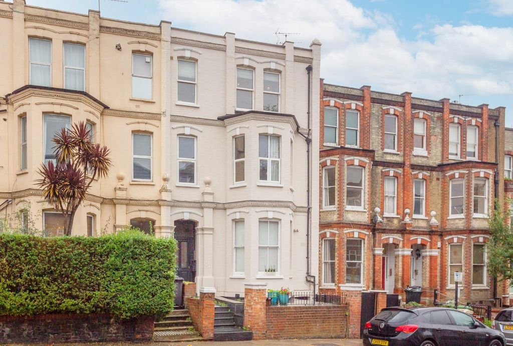 Property photo 1 of 9 Building Exterior