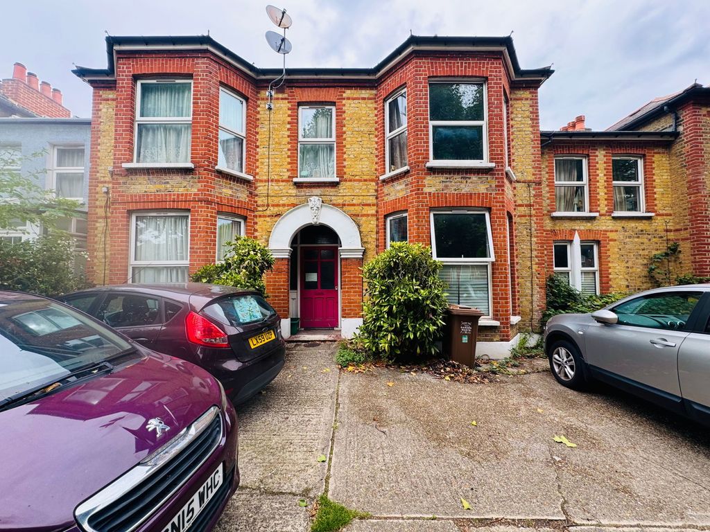Property photo 1 of 15