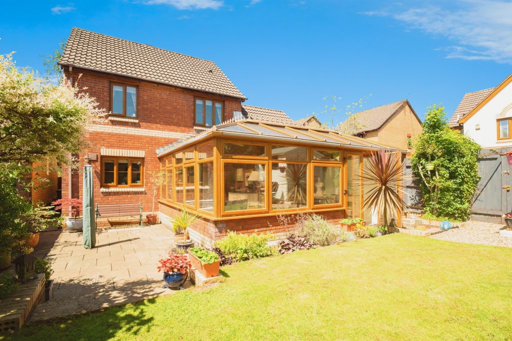 Property photo 3 of 16