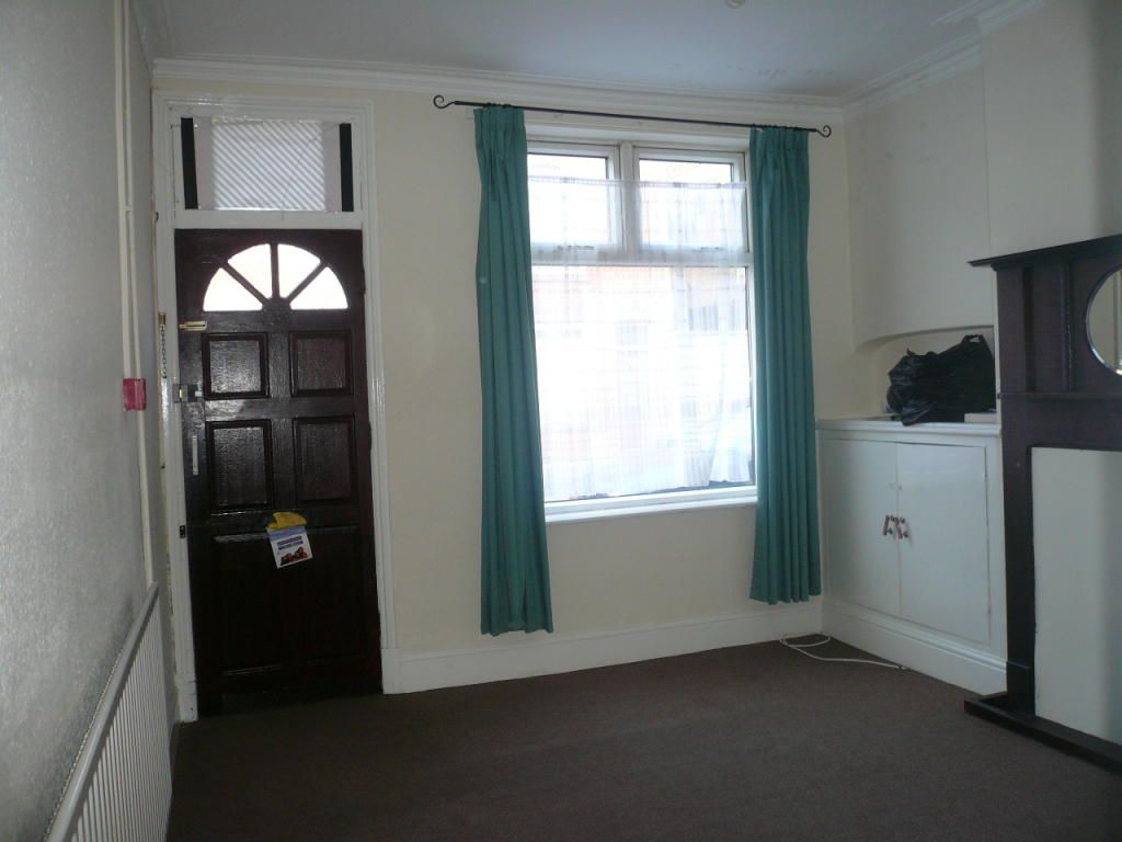 Property photo 2 of 5