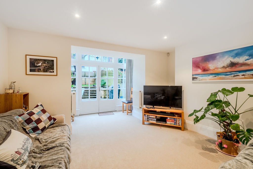 Property photo 3 of 13 Photo 3