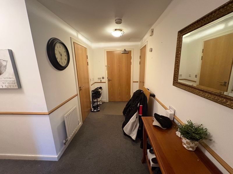 Property photo 3 of 10 Photo 4