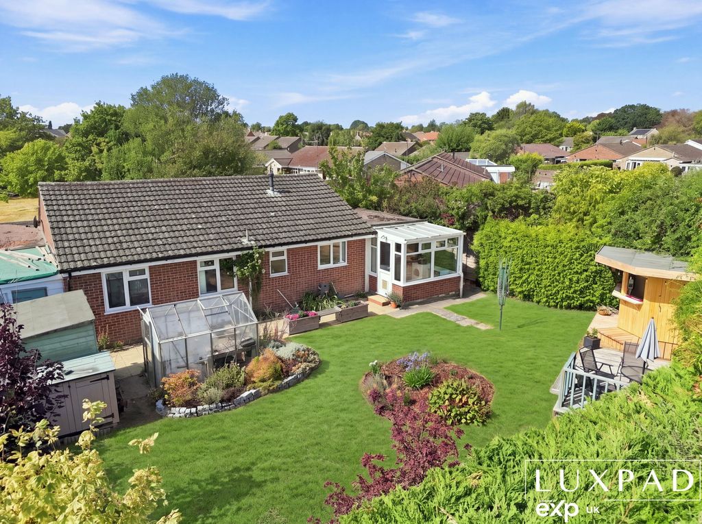 Property photo 2 of 16