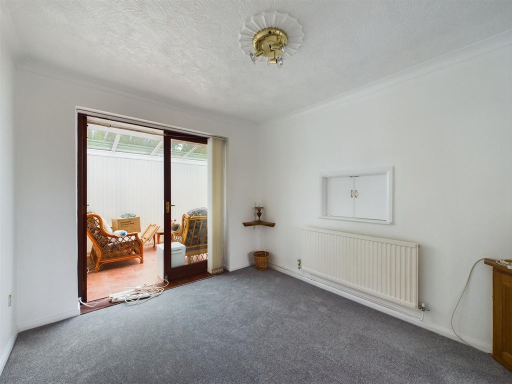 Property photo 2 of 30 Cam03844G0-Pr0114-Still020.Jpg