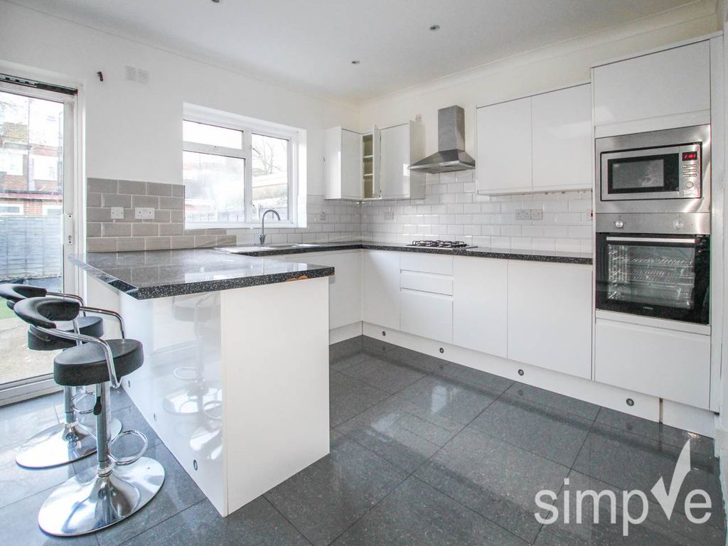 Property photo 2 of 18 Img_9839