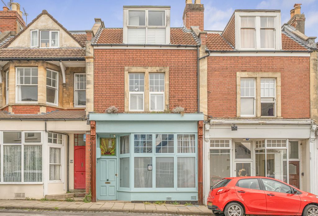 Property photo 1 of 13 1-69Fdd59De2266-1...