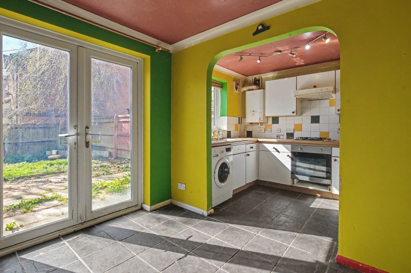 Property photo 3 of 13 Kitchen Diner