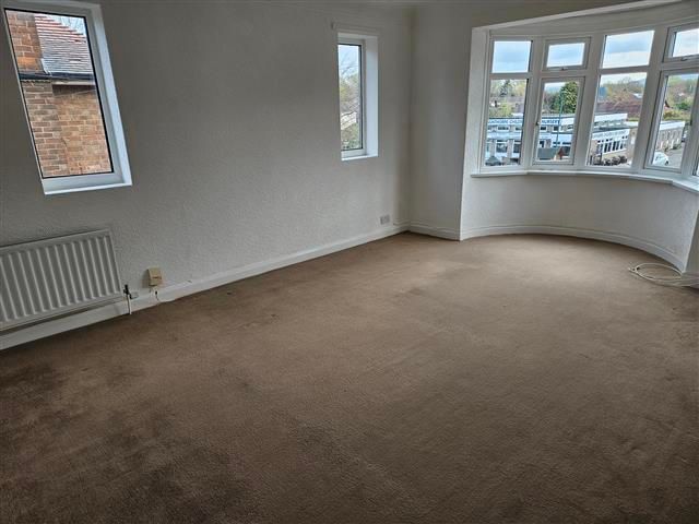 Property photo 2 of 6 Living Room