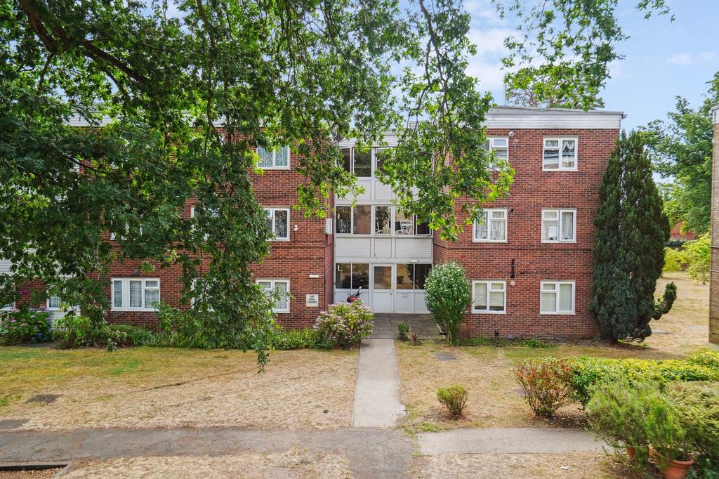 Property photo 1 of 20