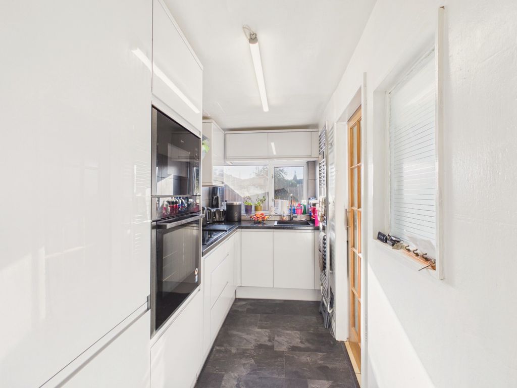 Property photo 3 of 20 5518547