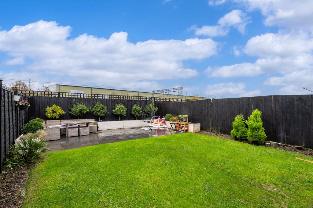 Property photo 3 of 33 Picture No. 49