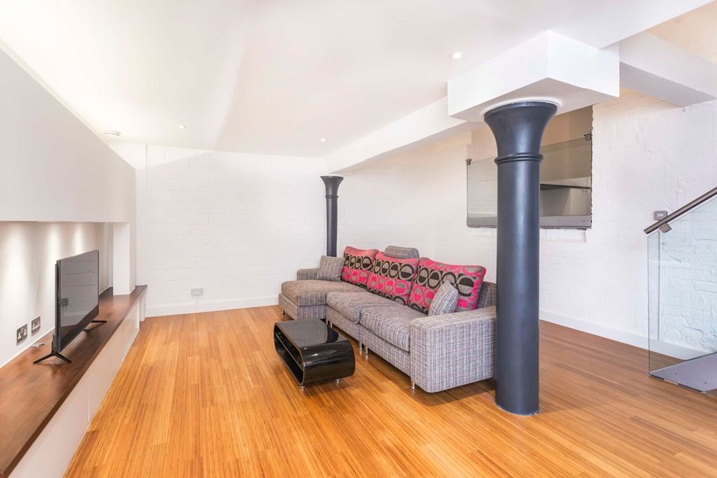 Property photo 3 of 7