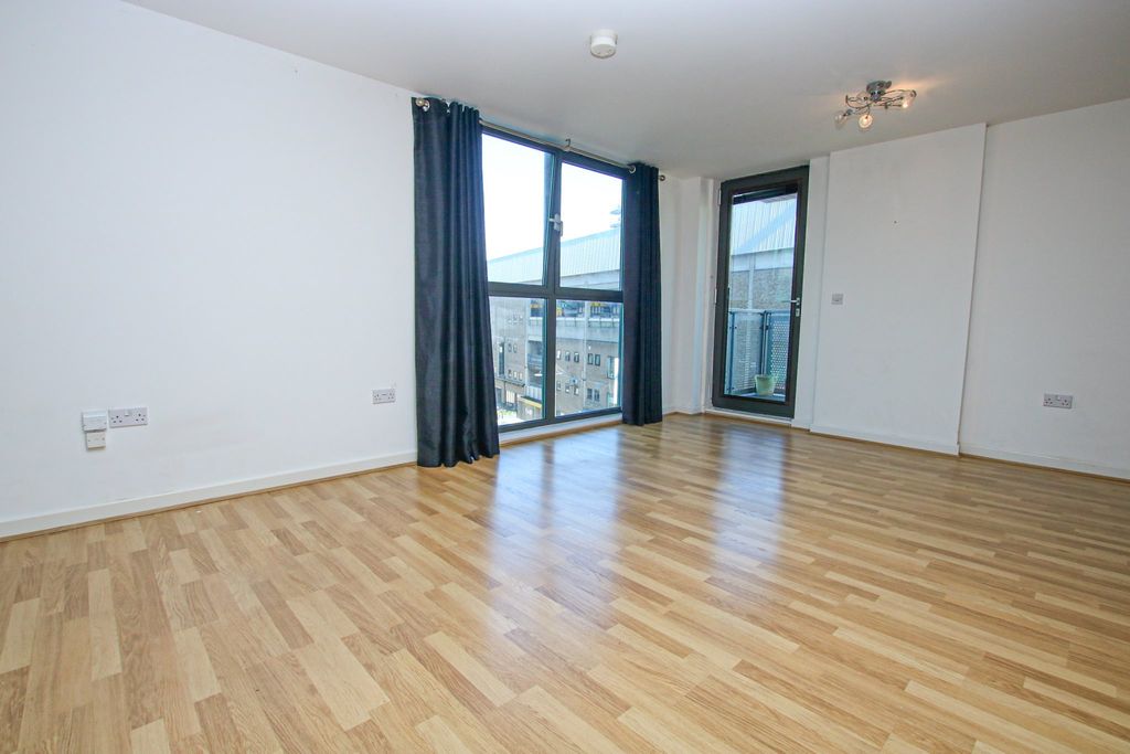 Property photo 2 of 7 Img_6038-2