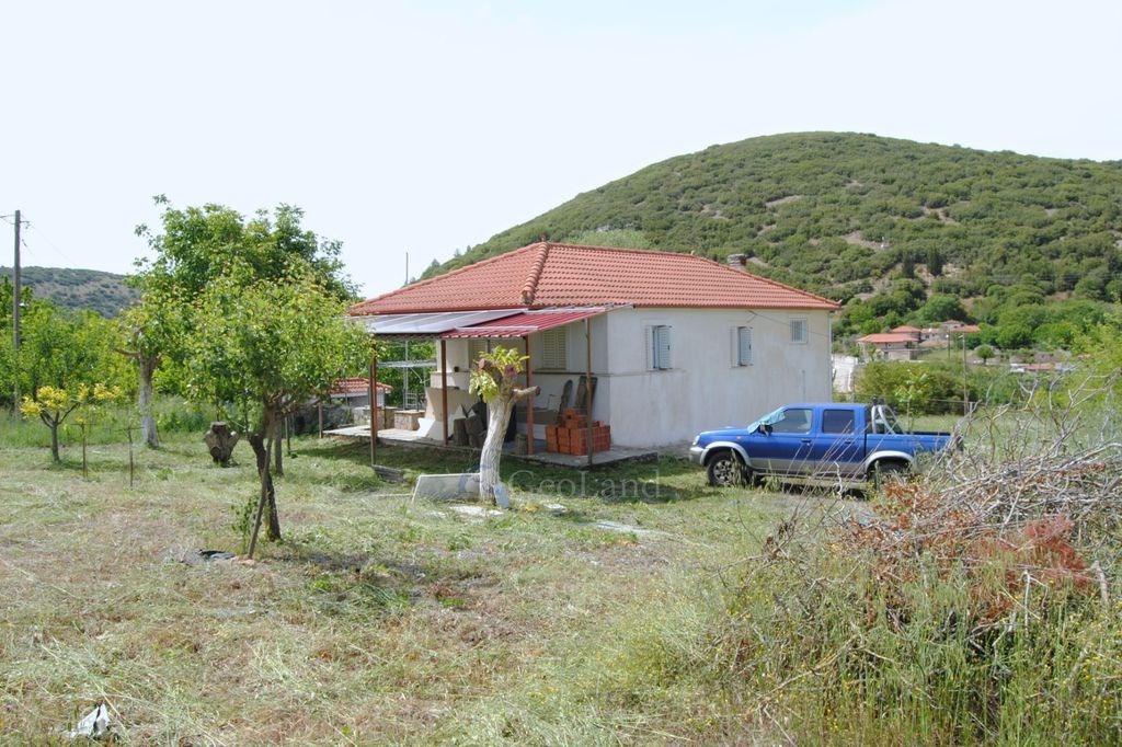 Property photo 1 of 11