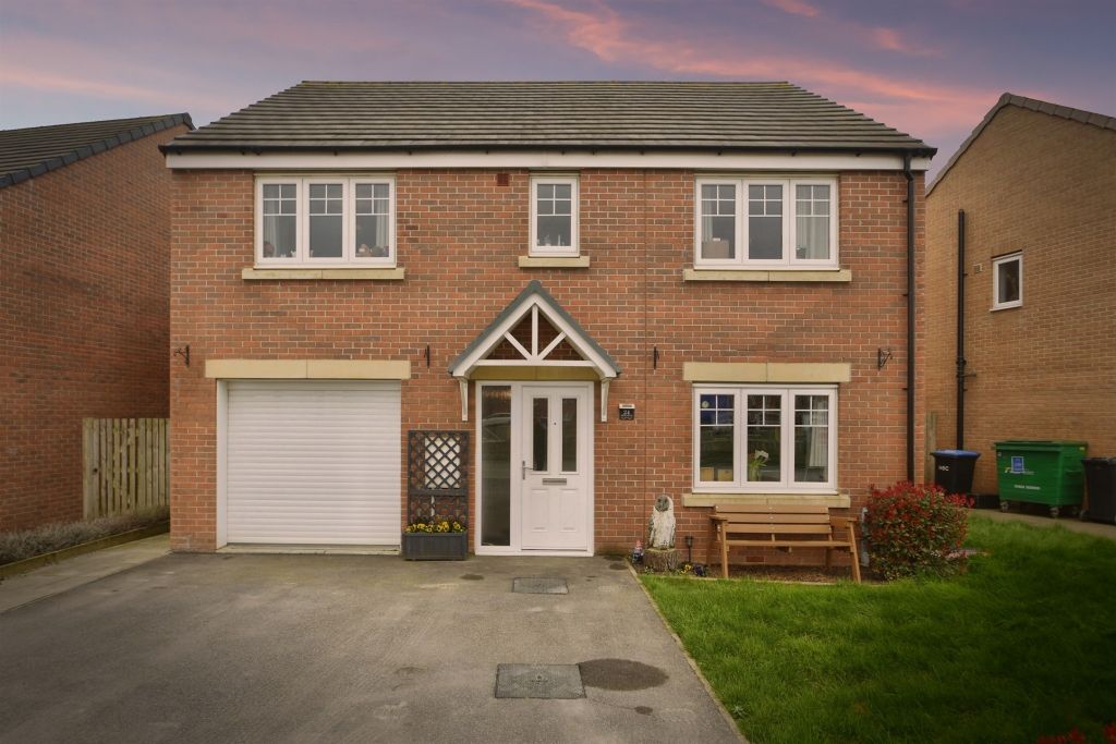 Property photo 1 of 18