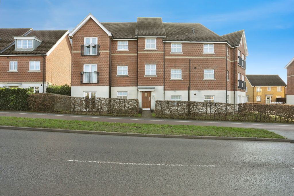 Property photo 3 of 12