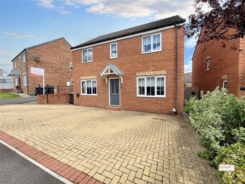 Property photo 2 of 37 Picture No. 41