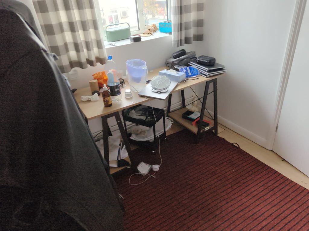 Property photo 3 of 6