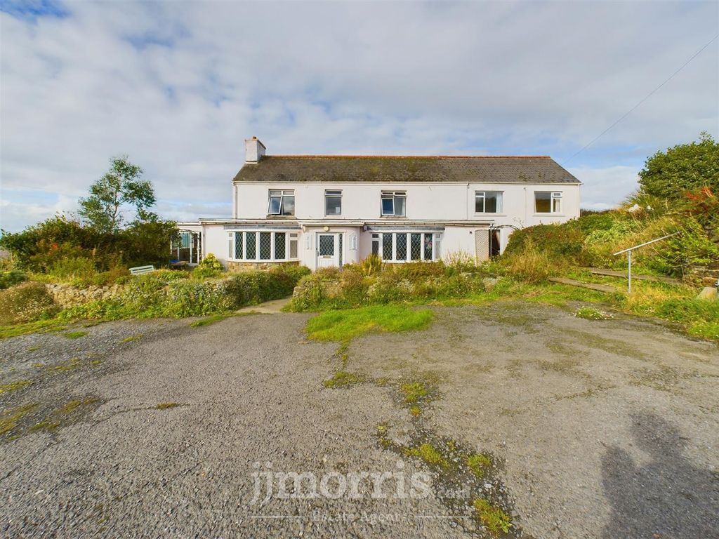 Property photo 3 of 89 Penrallt Ceibwr