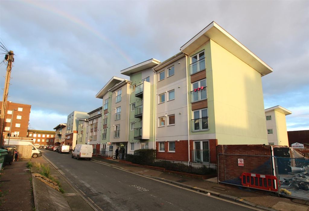 Property photo 1 of 7 Front.Jpg