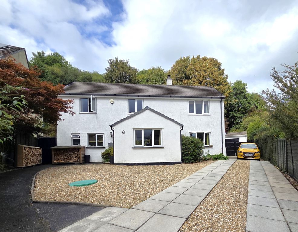 Property photo 1 of 40
