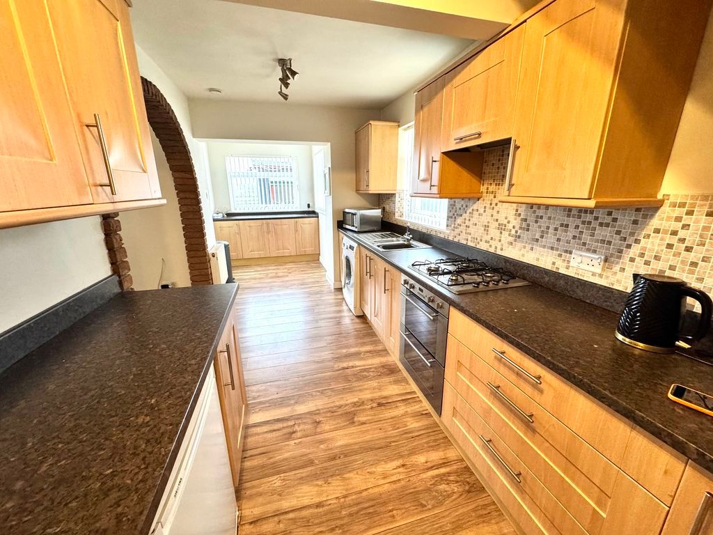 Property photo 2 of 9 Photo 2