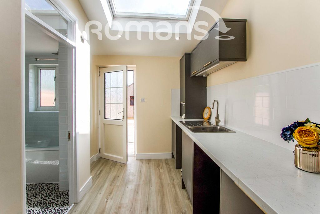 Property photo 3 of 7 Property Image