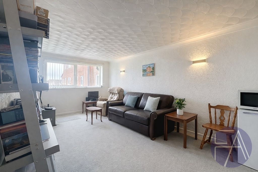 Property photo 2 of 7 5074511