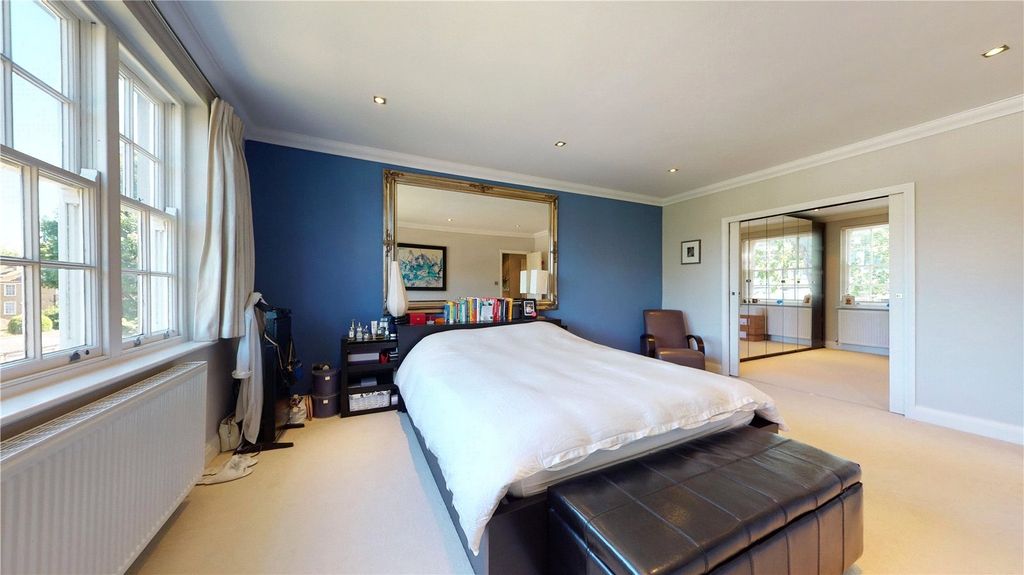 Property photo 3 of 7