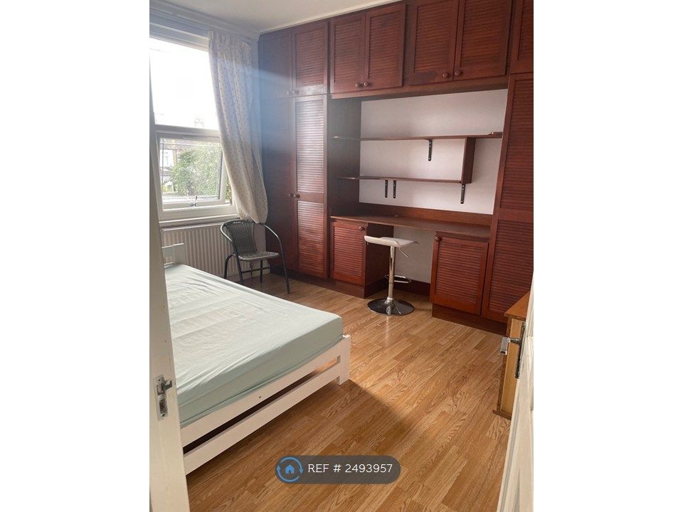 Property photo 1 of 1