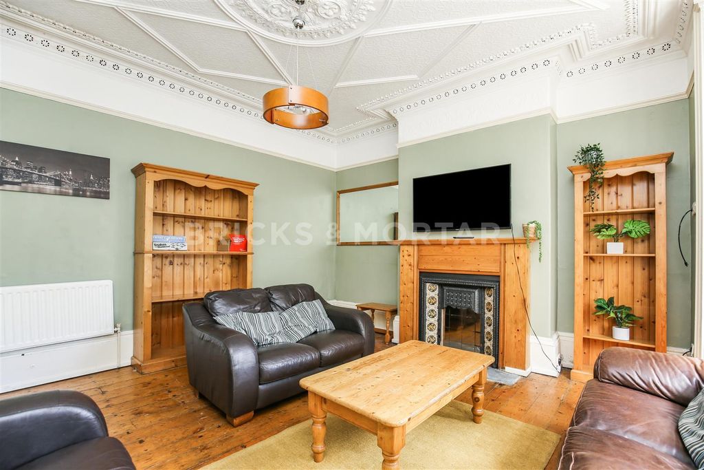 Property photo 1 of 14 3vIi5Ifqhemo4Eit-W52Va.Jpg