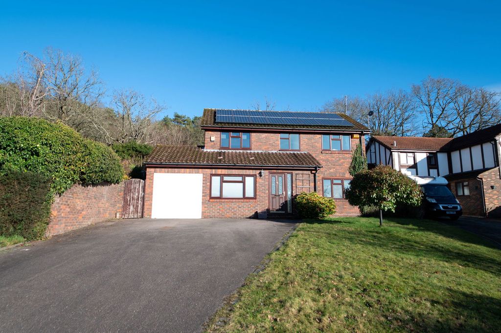 Property photo 1 of 21