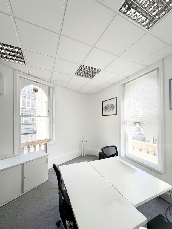 Property photo 2 of 8 2