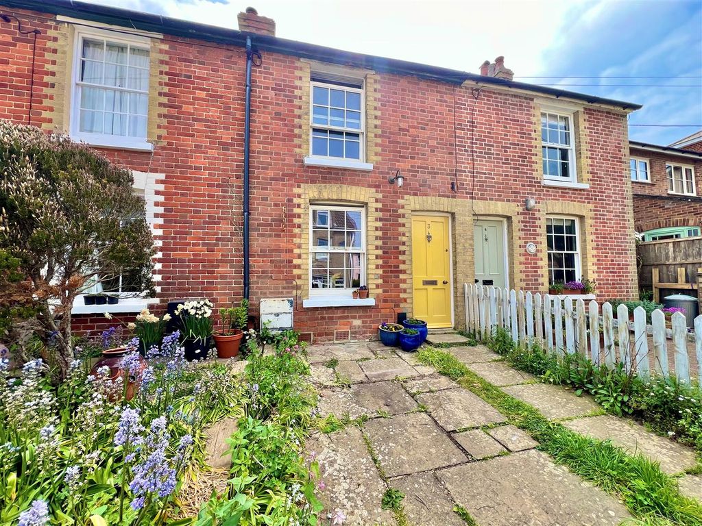 Property photo 1 of 14
