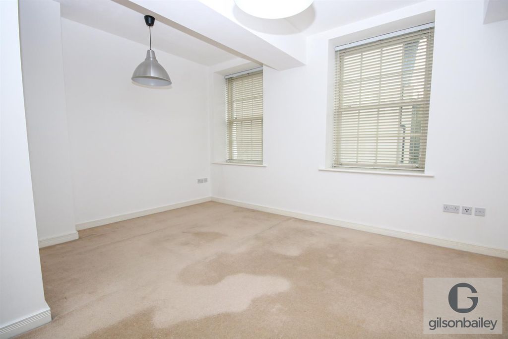 Property photo 3 of 8 Img_6486-2.Jpg