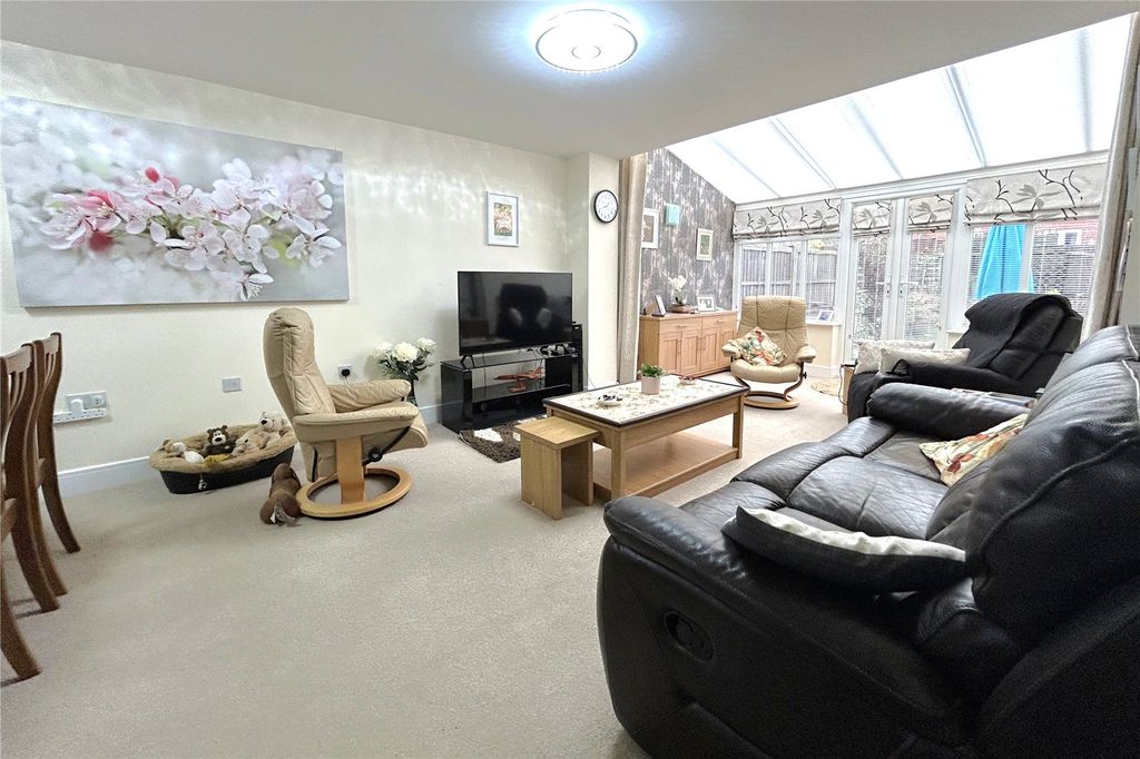 Property photo 2 of 15 Picture 2