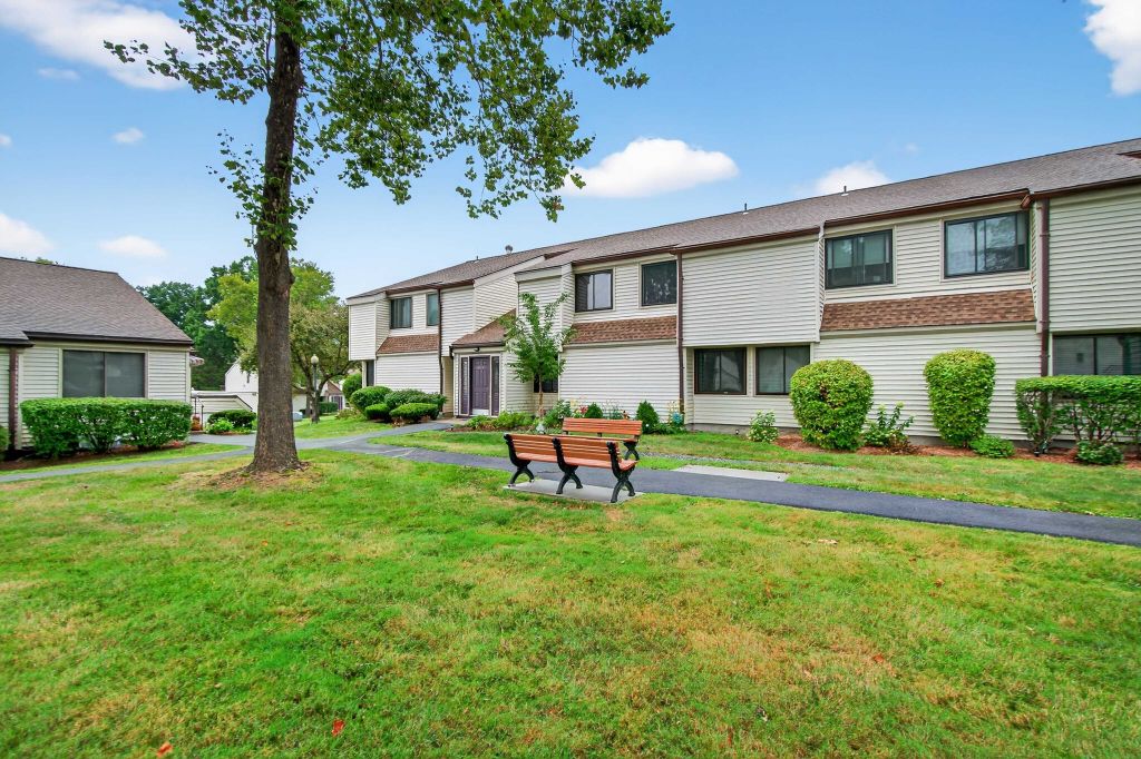 Property photo 2 of 8 <Alttext/>