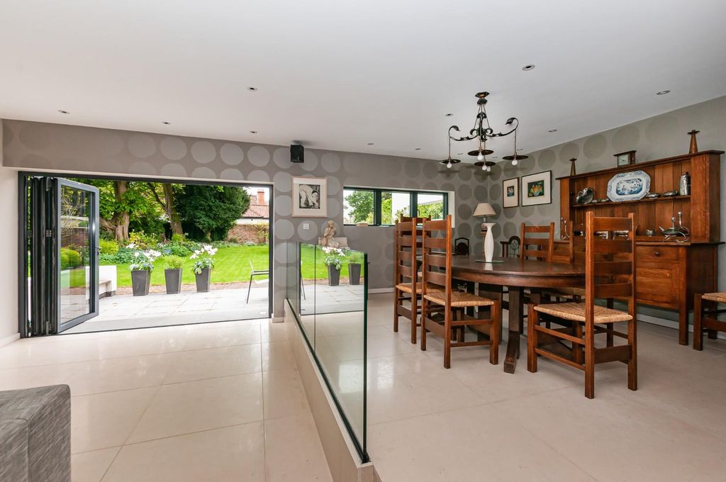 Additional image 9 of 5 bed detached house for saleSeven Corners Lane, Beverley, East Yorkshire HU17