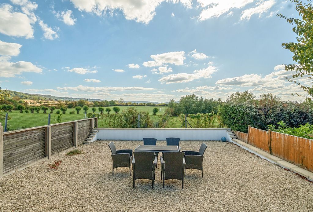 Property photo 2 of 15 1358137-3-68d53F2...