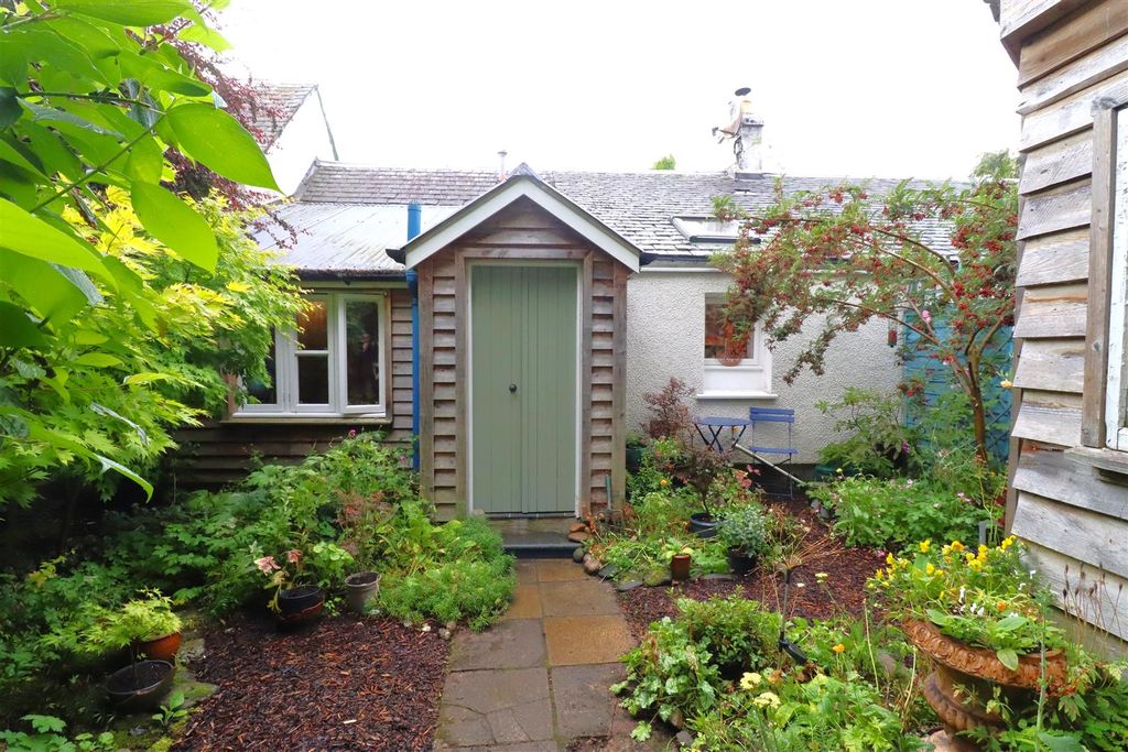 Property photo 1 of 28 New External.Jpg