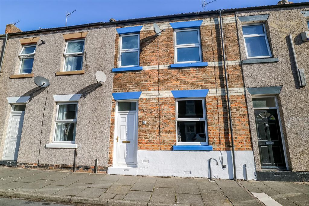 Property photo 1 of 12 Outside 1.Jpg