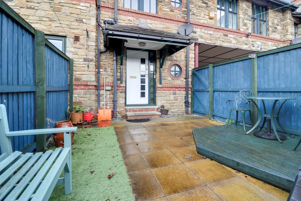 Property photo 1 of 17 Img_2602-Img_2604