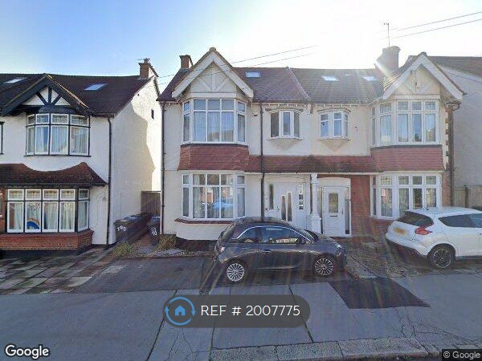 Property photo 2 of 9 House