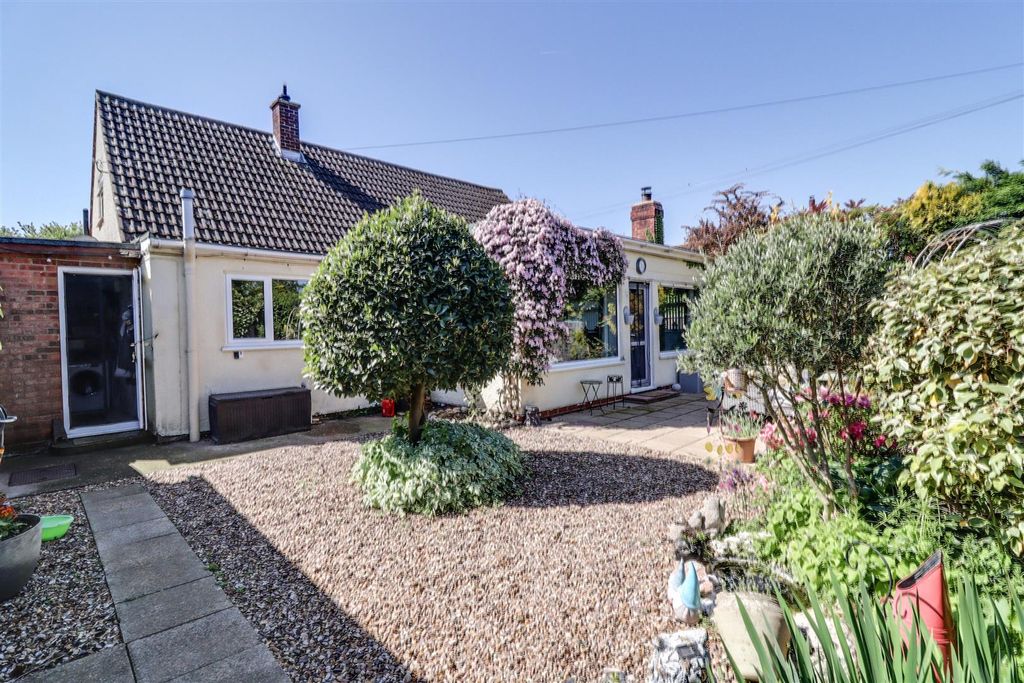 Property photo 1 of 35 Outside