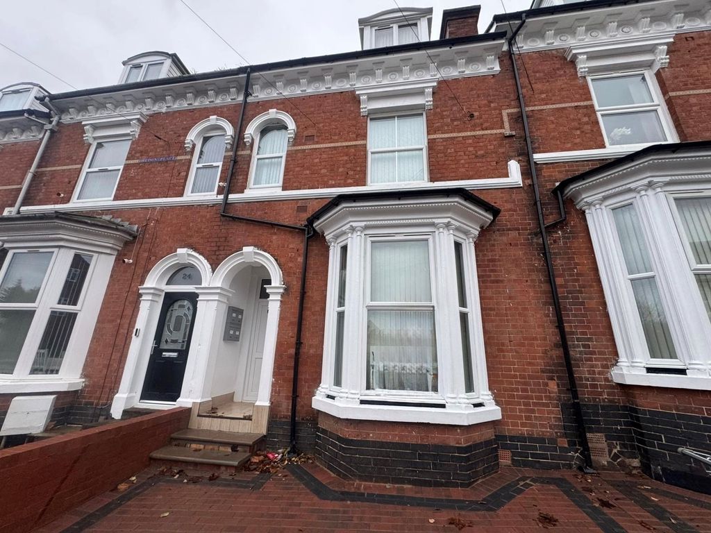 Property photo 1 of 6 Front