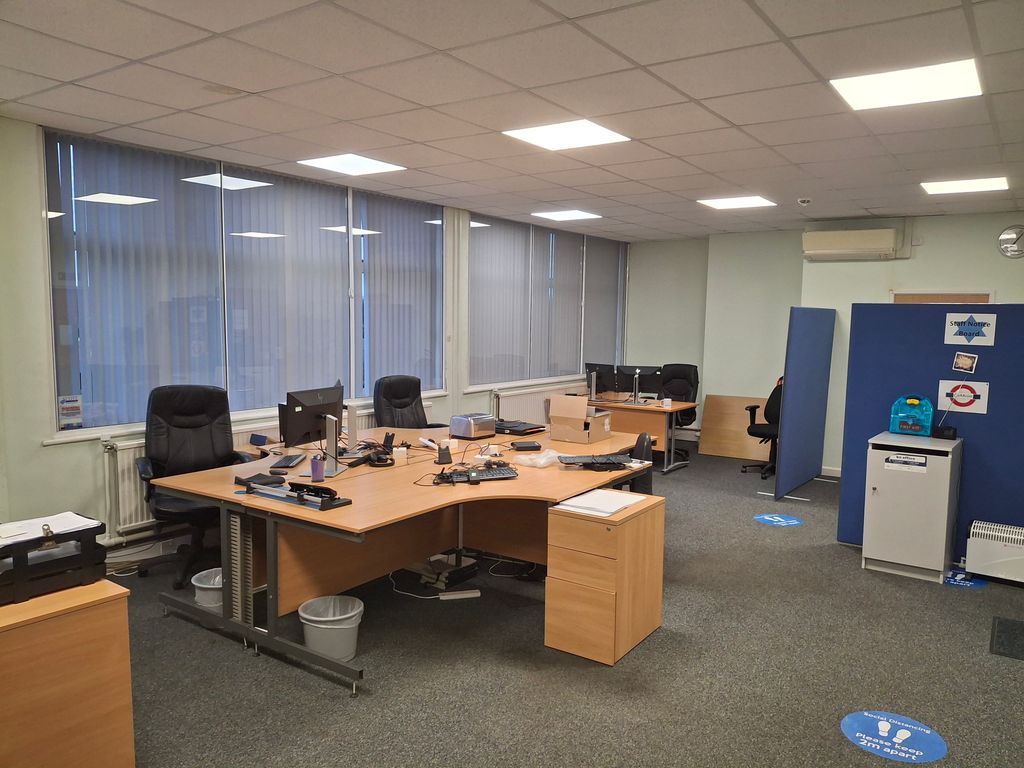 Property photo 3 of 12