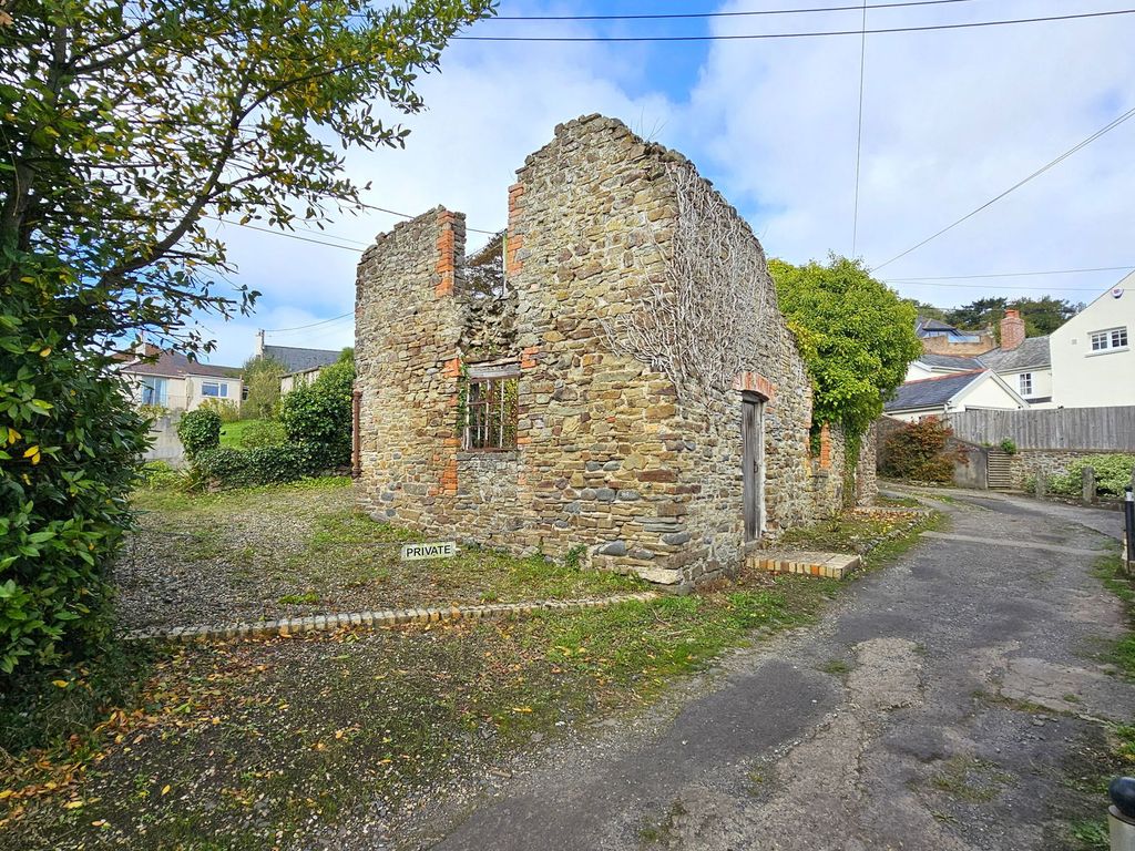 Property photo 1 of 14