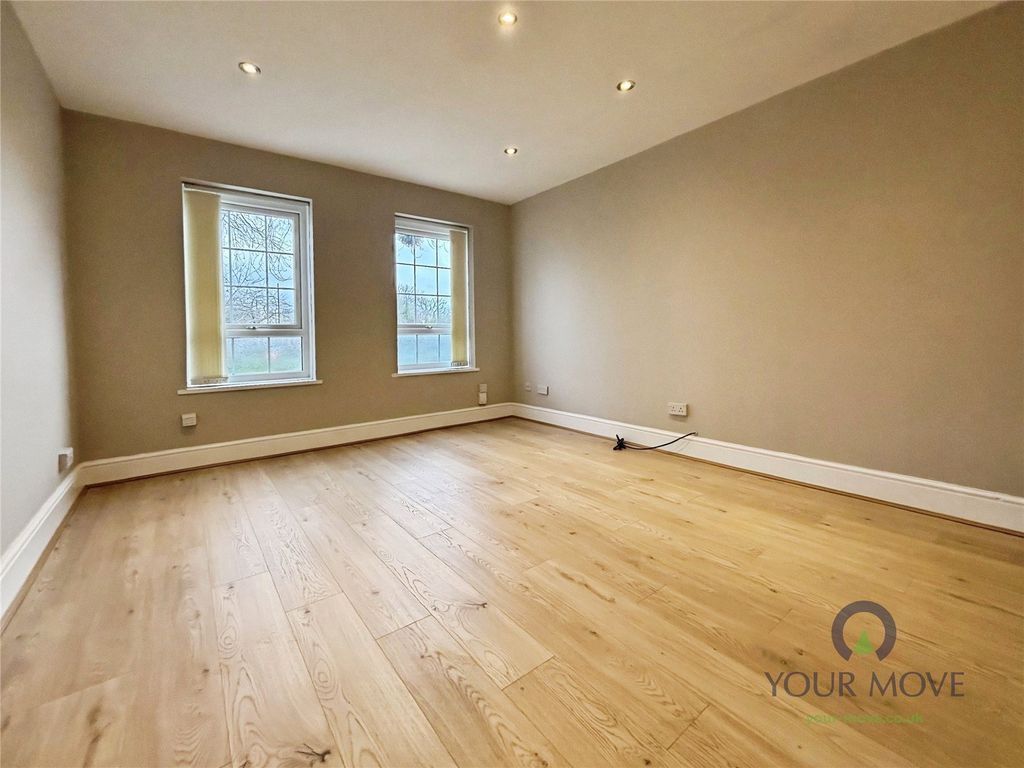 Property photo 3 of 16 Picture No. 09