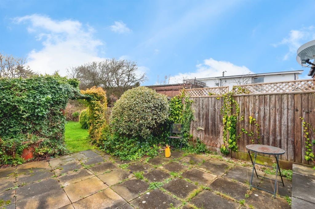 Property photo 2 of 22